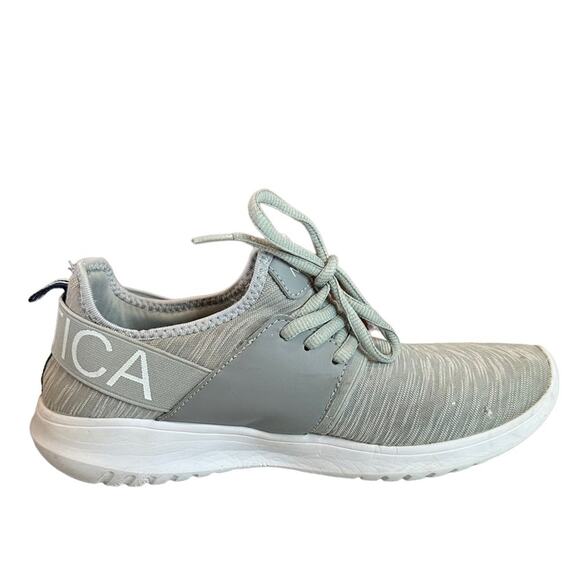 NAUTICA Kappil slip on sneakers tie detail size 8.5 - Picture 3 of 7